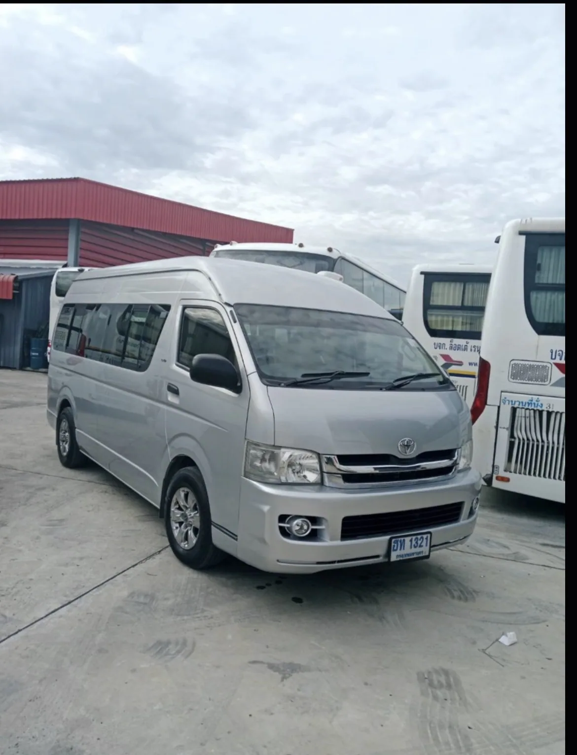 รถตู้ปรับอากาศ VIP 10 ที่นั่ง